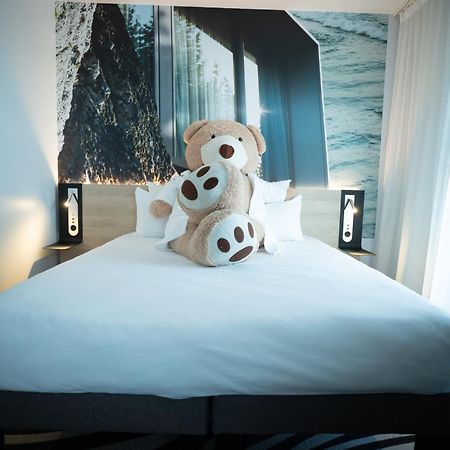 Novotel Angers Centre Gare Екстериор снимка