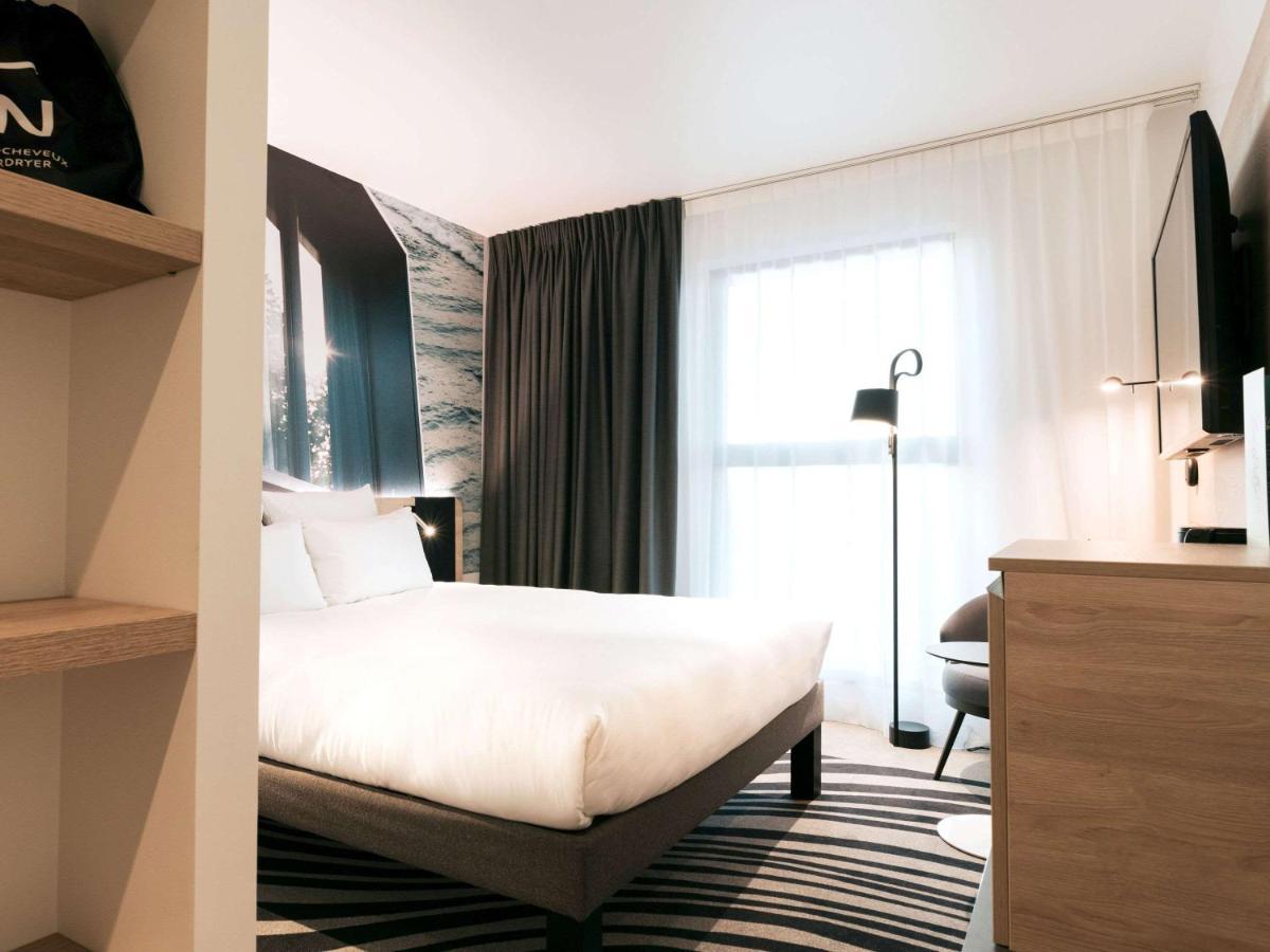 Novotel Angers Centre Gare Екстериор снимка