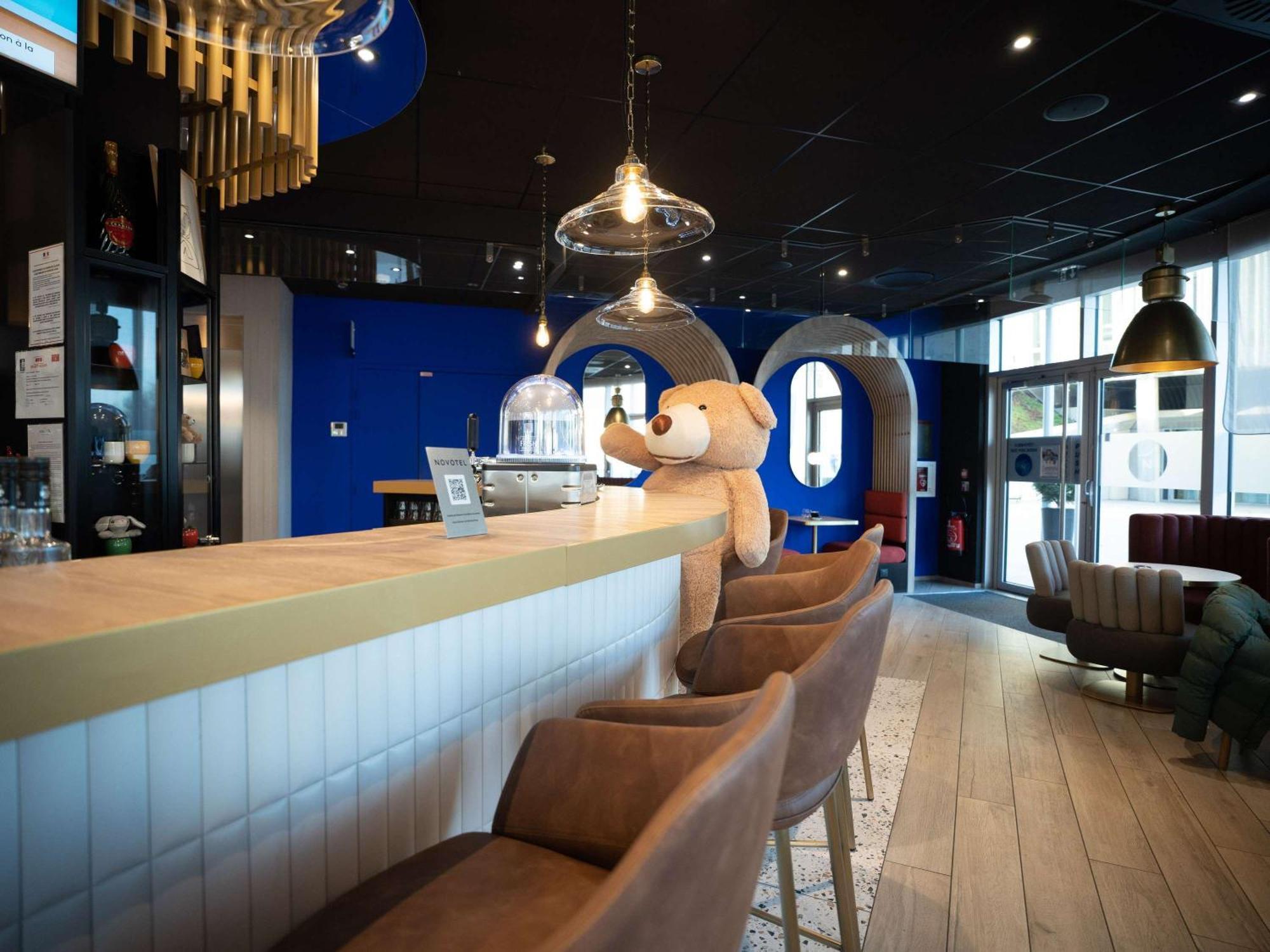 Novotel Angers Centre Gare Екстериор снимка