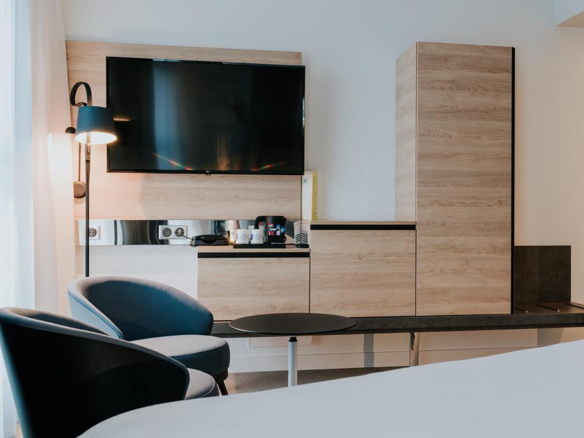 Novotel Angers Centre Gare Екстериор снимка